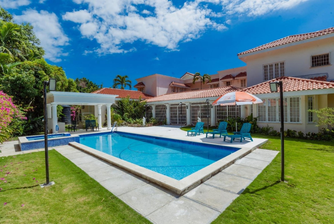 Fourteenth image of Hyperion Avenue in Kingston 6, St. Andrew, Jamaica - property is For Sale