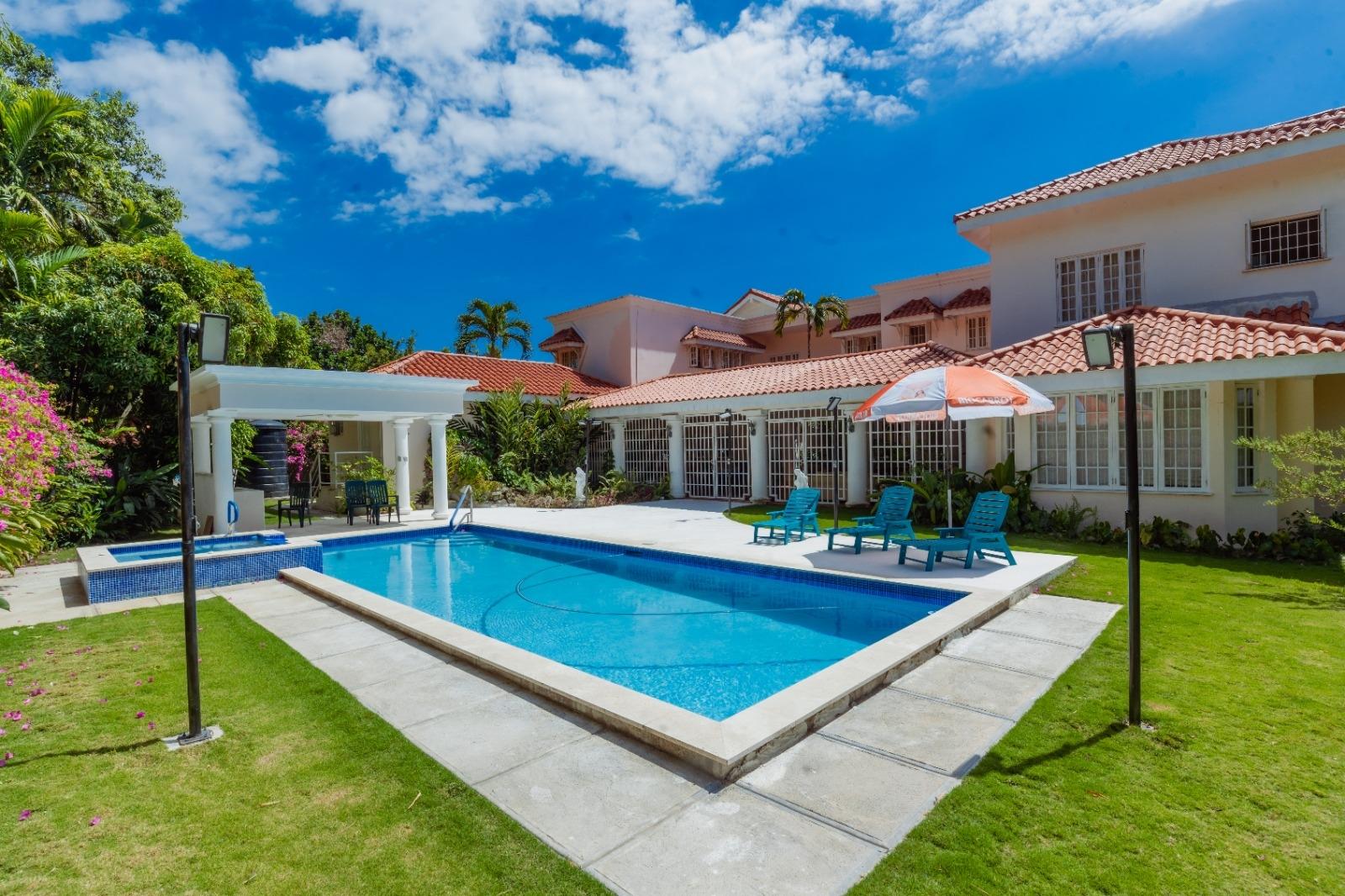Luxury-6-Bedroom-Home-for-Sale-in-Jacks-Hill-Jamaica Fourteenth image of Hyperion Avenue in Kingston 6, St. Andrew, Jamaica - property is For Sale