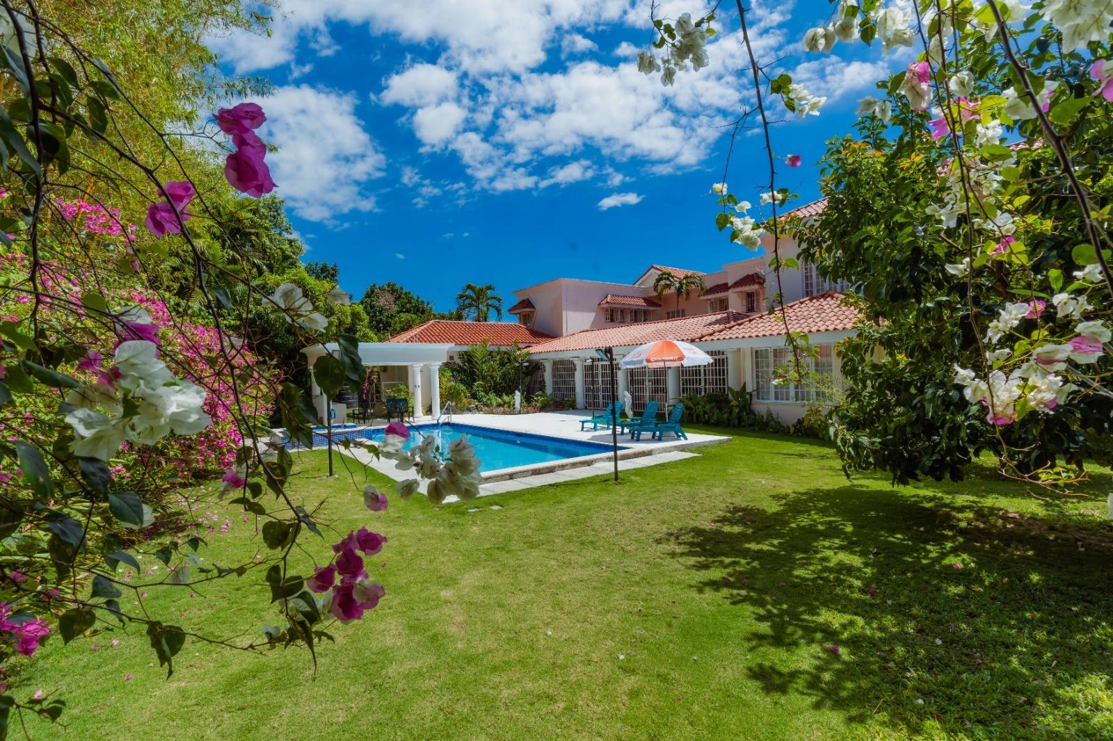 Luxury-6-Bedroom-Home-for-Sale-in-Jacks-Hill-Jamaica Fifteenth image of Hyperion Avenue in Kingston 6, St. Andrew, Jamaica - property is For Sale