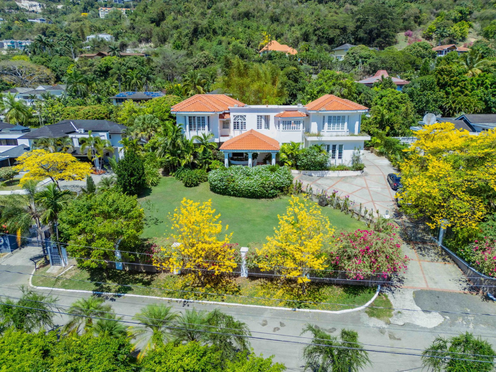 Luxury-6-Bedroom-Home-for-Sale-in-Jacks-Hill-Jamaica Fourth image of Hyperion Avenue in Kingston 6, St. Andrew, Jamaica - property is For Sale