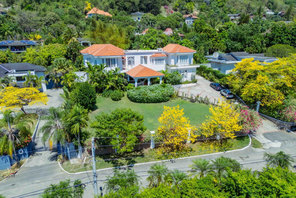 Sixth image of Hyperion Avenue in Kingston 6, St. Andrew, Jamaica - property is For Sale