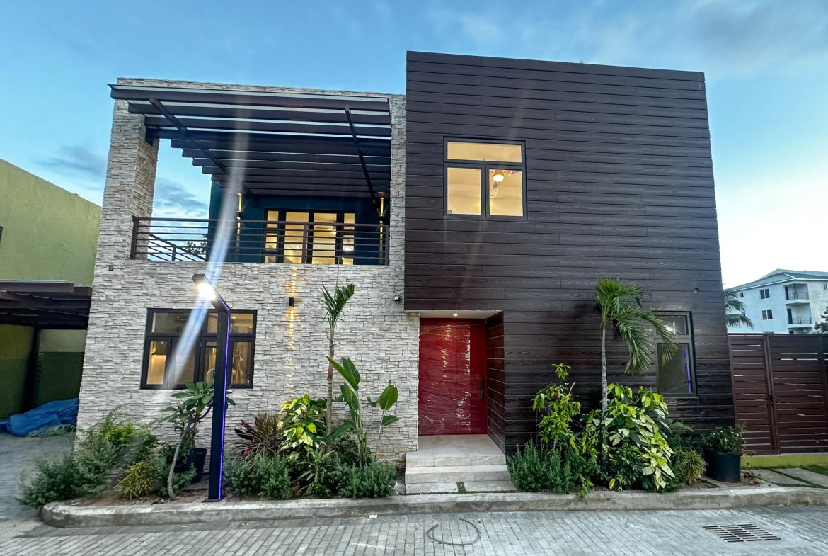 Second image of 3-5 Salisbury Avenue in Kingston 6, St. Andrew, Jamaica - property is For Rent