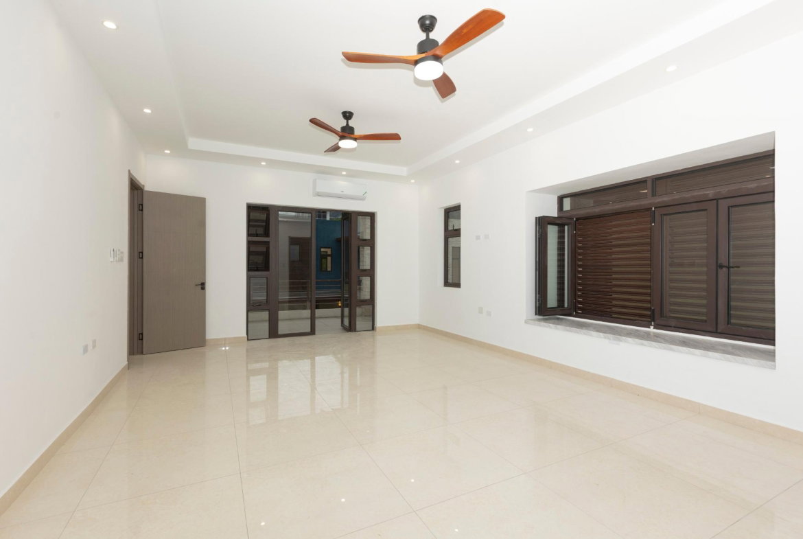 Tenth image of 3-5 Salisbury Avenue in Kingston 6, St. Andrew, Jamaica - property is For Rent