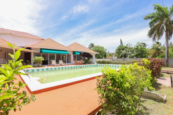 Thirteenth image of 19 Beach Road in Mammee Bay Estate, St. Ann, Jamaica - property is For Sale