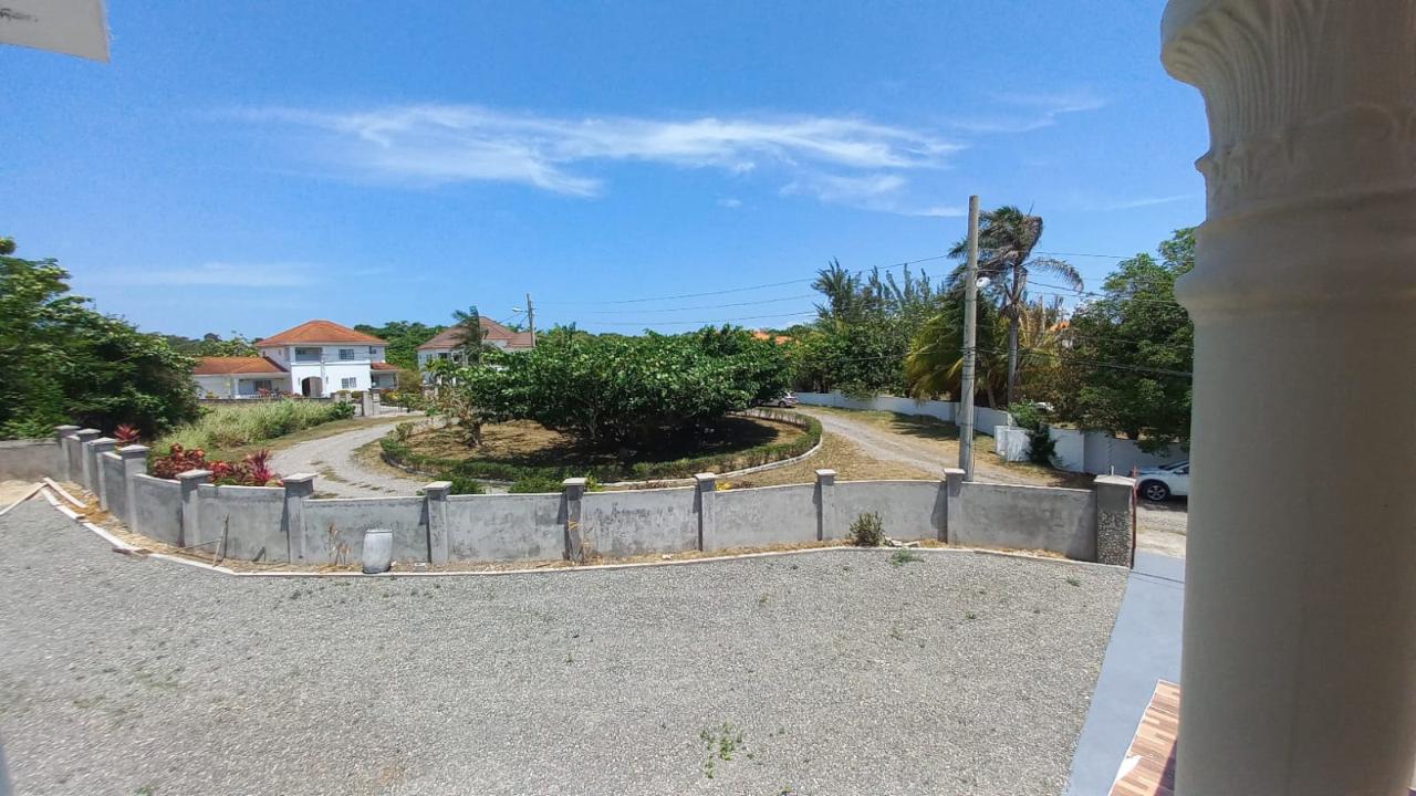 Luxury-9-Bedroom-Villa-for-Sale-in-Mammee-Bay-Jamaica Sixteenth image of 19 Beach Road in Mammee Bay Estate, St. Ann, Jamaica - property is For Sale