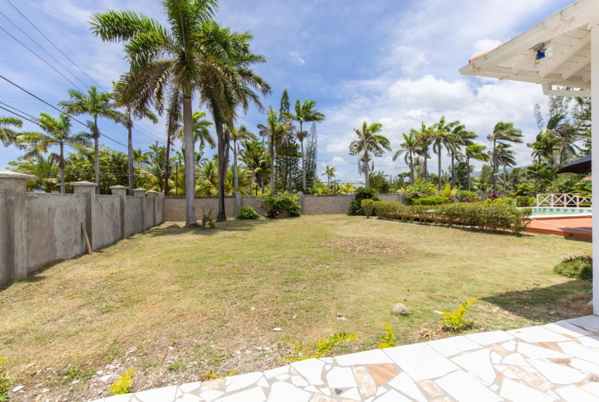 Ninth image of 19 Beach Road in Mammee Bay Estate, St. Ann, Jamaica - property is For Sale