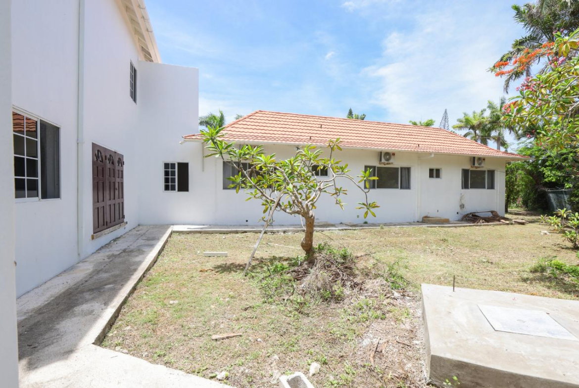Tenth image of 19 Beach Road in Mammee Bay Estate, St. Ann, Jamaica - property is For Sale