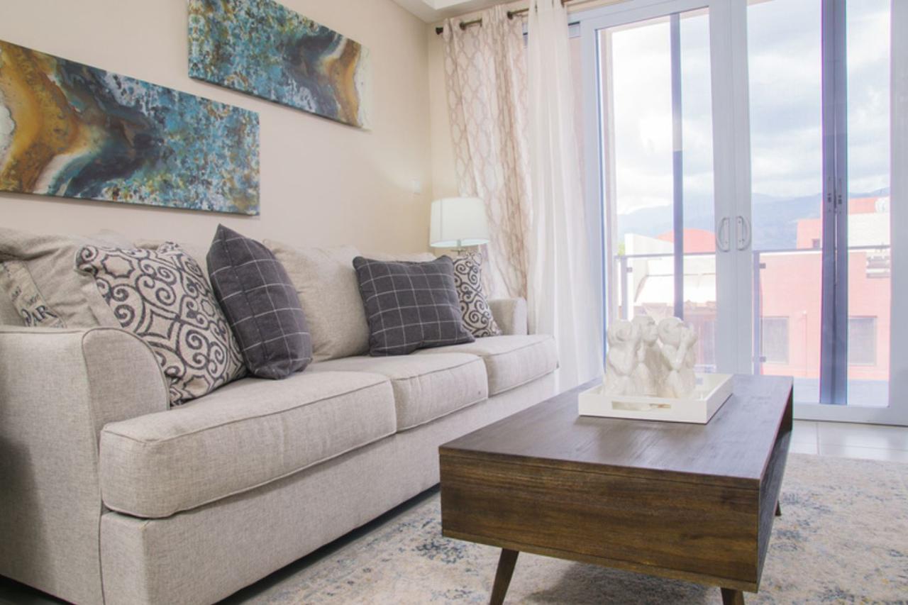 Luxury-Apartment-for-Rent-in-New-Kingston-The-Hampshire Second image of 6 Comlin Bank Road in Kingston 6, St. Andrew, Jamaica - property is For Rent
