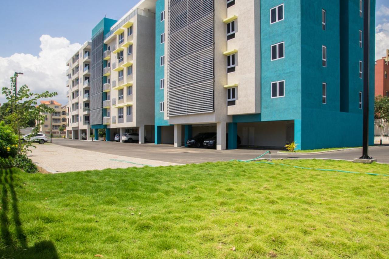Luxury-Apartment-for-Rent-in-New-Kingston-The-Hampshire Seventeenth image of 6 Comlin Bank Road in Kingston 6, St. Andrew, Jamaica - property is For Rent