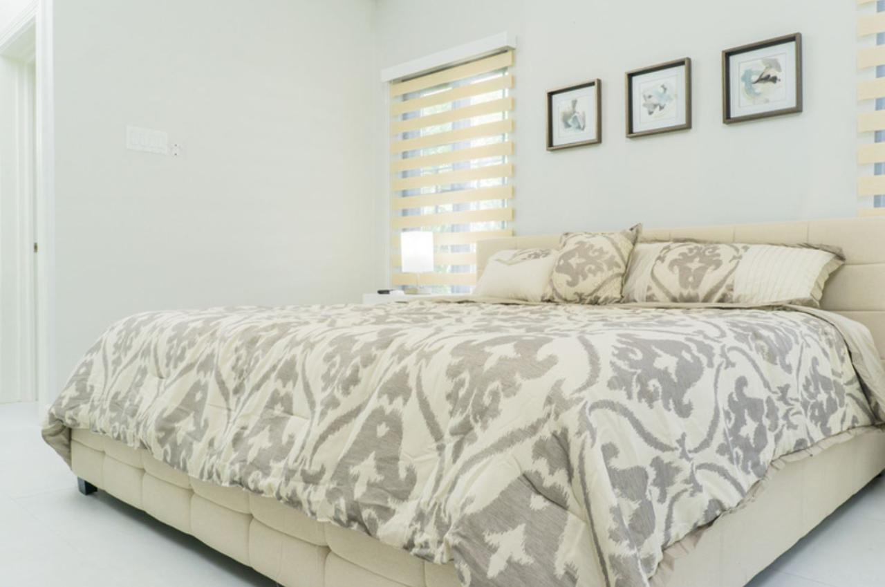 Thirteenth image of 3- Russell Heights in Kingston 8, St. Andrew, Jamaica - property is For Rent