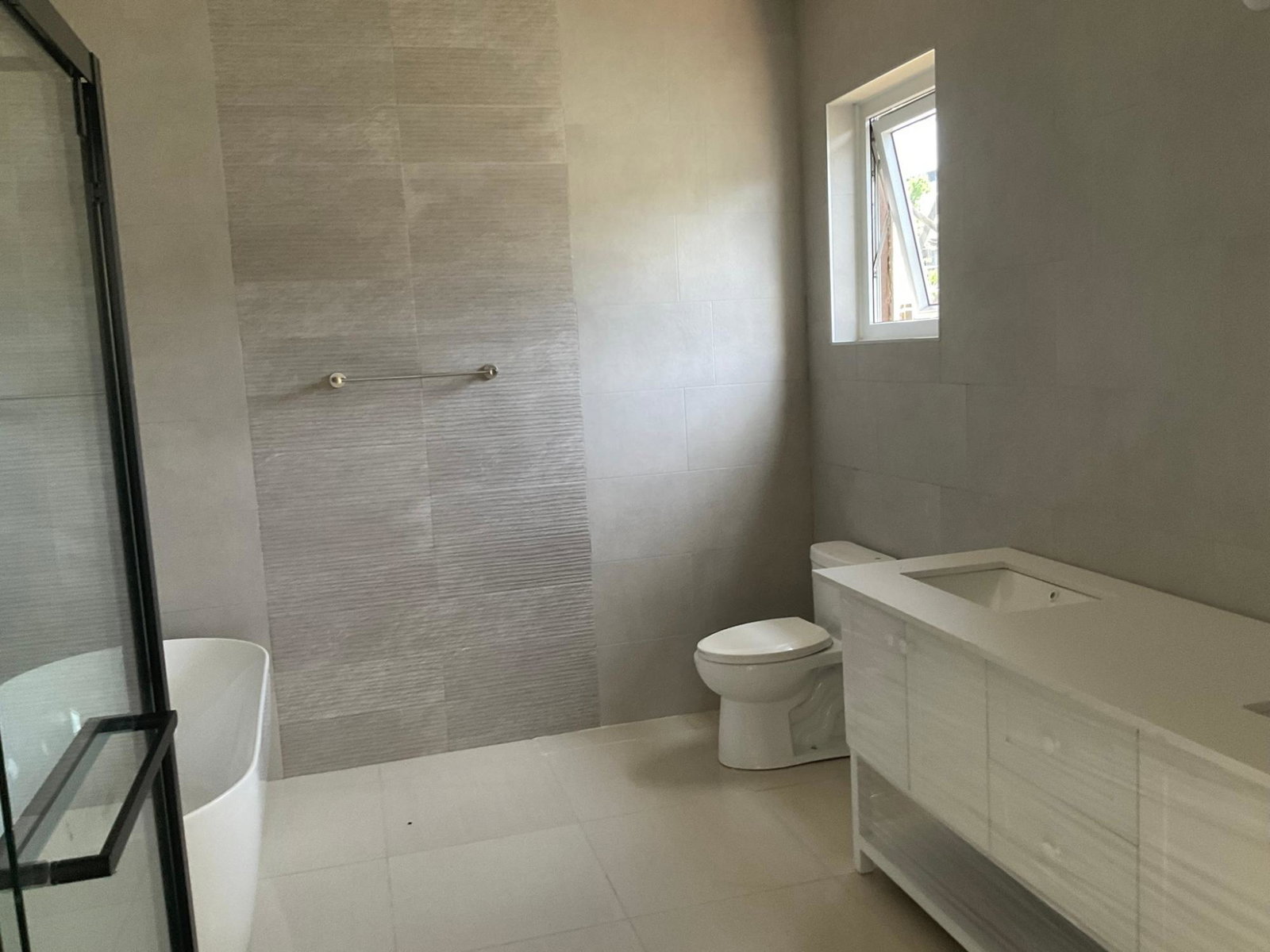 Luxury-Apartment-for-Sale-at-17-Kings-Drive-Jamaica Ninth image of 2-17 Kings Drive in Kingston 6, St. Andrew, Jamaica - property is For Sale