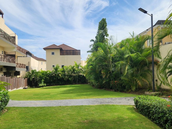 First image of 27-12 Durie Drive, Kingston 8 in Kingston 8, St. Andrew, Jamaica - property is For Sale