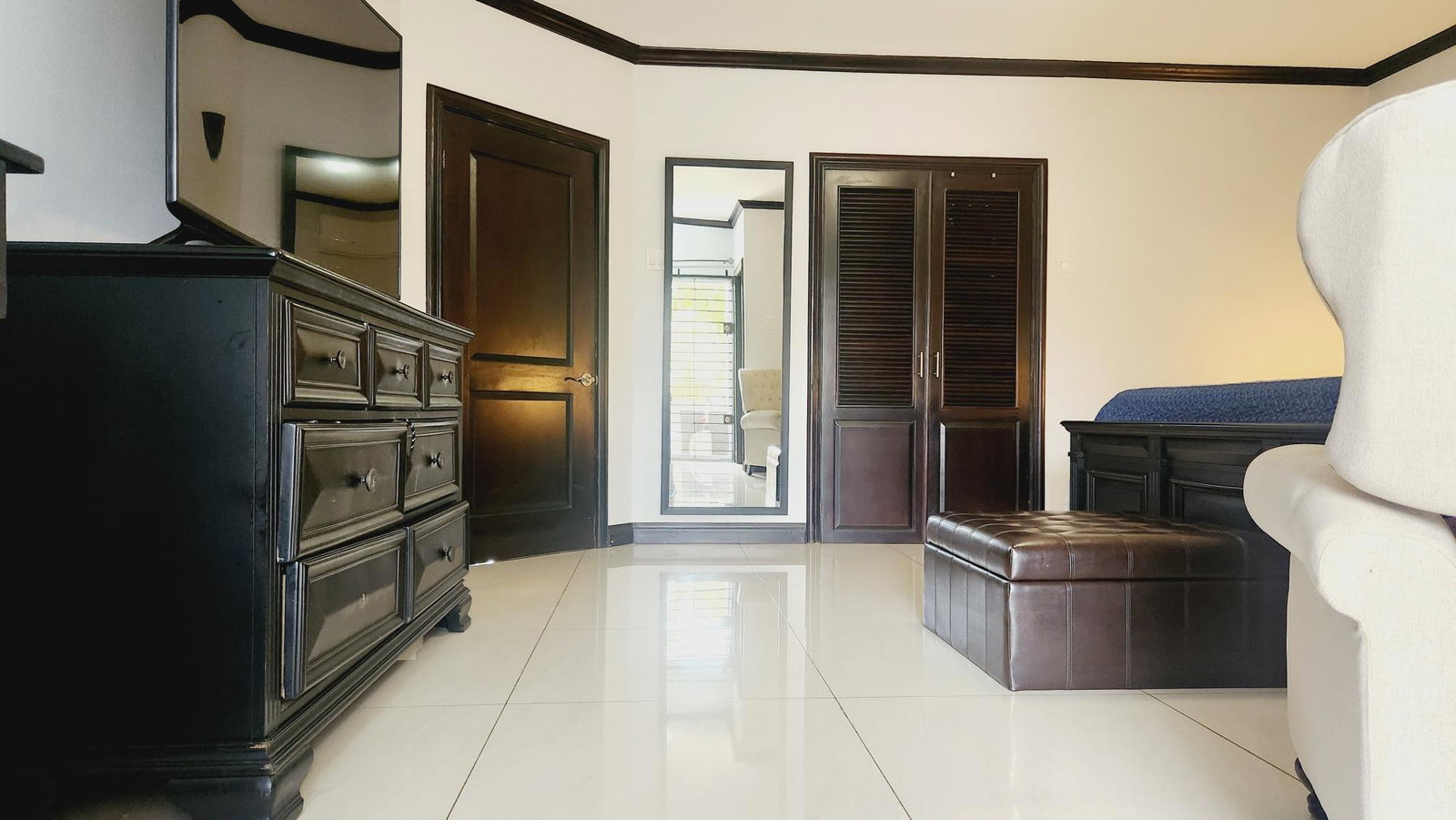 Luxury-Apartment-for-Sale-at-Joshuas-Place-Cherry-Gardens-Kingston Ninth image of 27-12 Durie Drive, Kingston 8 in Kingston 8, St. Andrew, Jamaica - property is For Sale