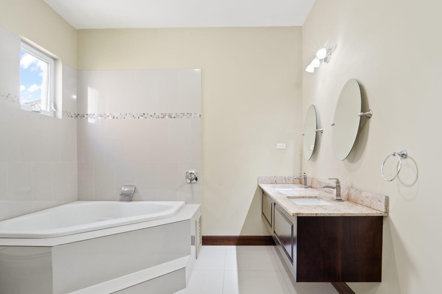 Tenth image of 22-16-18 Annette Crescent in Kingston 10, St. Andrew, Jamaica - property is For Sale