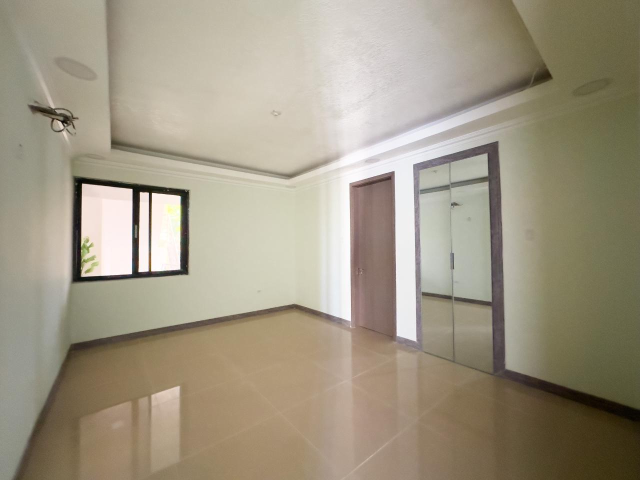 Seventh image of 7- Liguanea, Kgn 6 in Kingston 6, St. Andrew, Jamaica - property is For Sale
