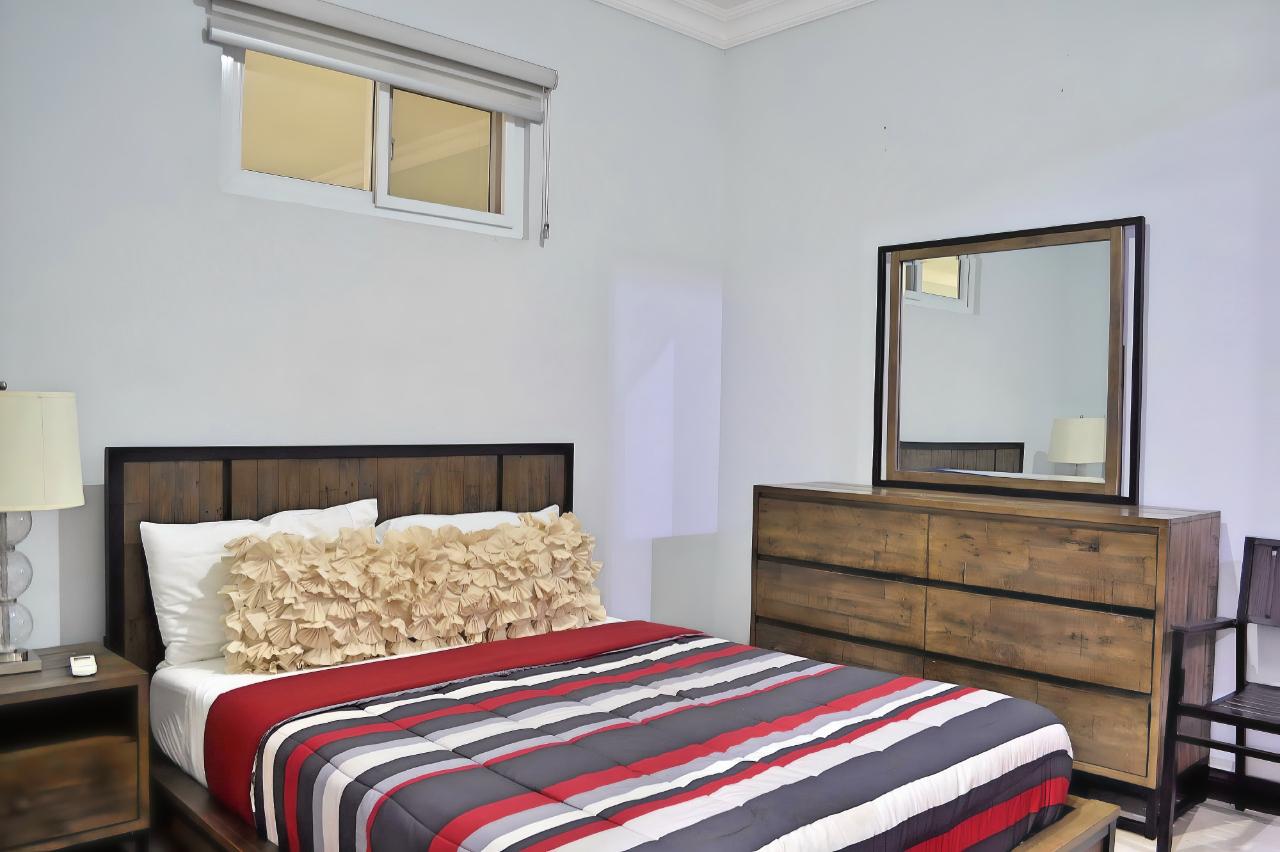 Seventeenth image of 29-16 Fairway Avenue in Kingston 6, St. Andrew, Jamaica - property is For Sale