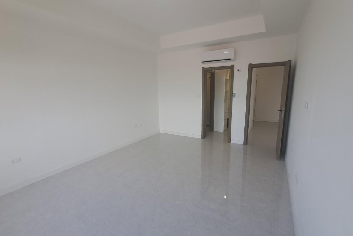 Eighteenth image of 203-30 Wellington Drive in Kingston 6, St. Andrew, Jamaica - property is For Sale