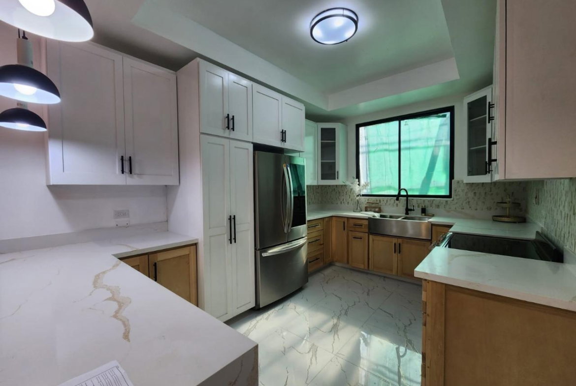 Third image of 203-3a Grosvenor Heights in Kingston 8, St. Andrew, Jamaica - property is For Sale