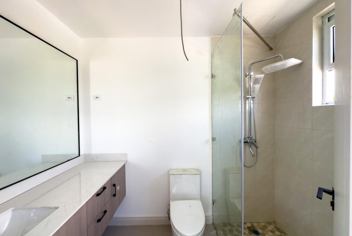 Nineteenth image of 301-44 Upper Waterloo Road in Kingston 8, St. Andrew, Jamaica - property is For Sale