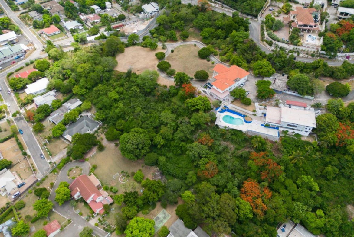 Eleventh image of 25 - 27 Beverly Drive in Kingston 6, St. Andrew, Jamaica - property is For Sale