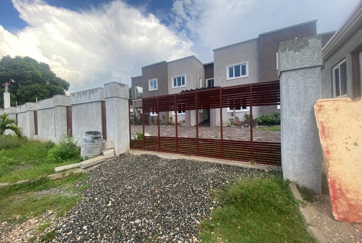 Second image of 8-5 Park Avenue in Havendale, St. Andrew, Jamaica - property is For Sale