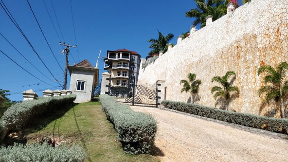 Sixteenth image of Apt#24- Stanmore, Red Hills St. a in Red Hills, St. Andrew, Jamaica - property is For Sale