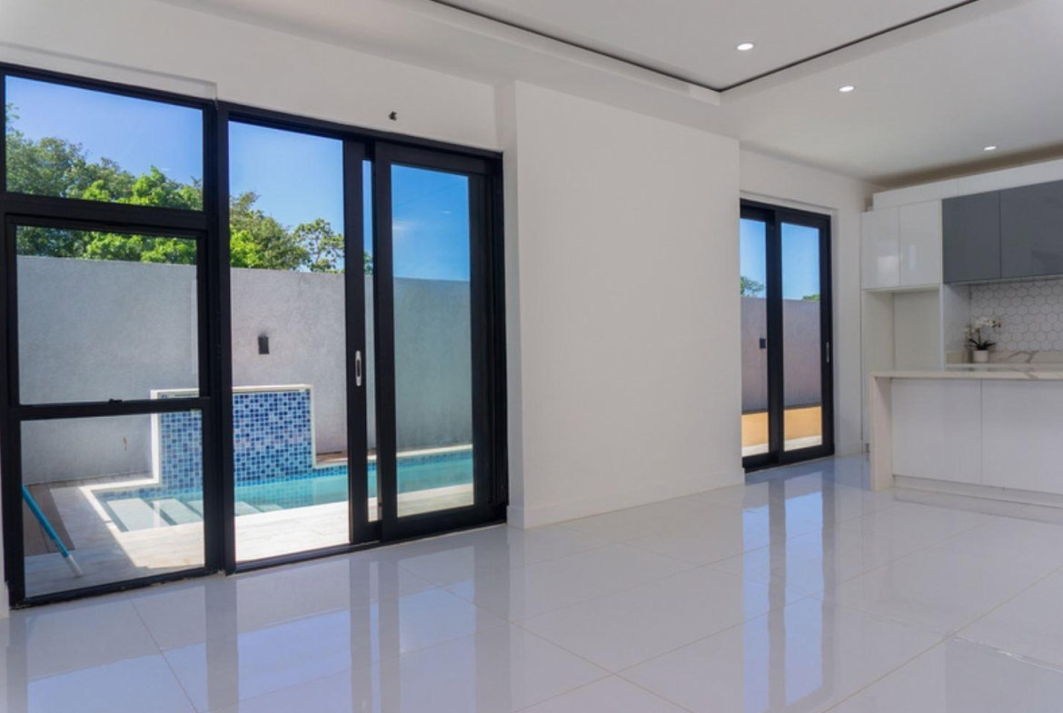 Eighth image of 15-42 Queens Crescent Drive, di in Discovery Bay, St. Ann, Jamaica - property is For Sale