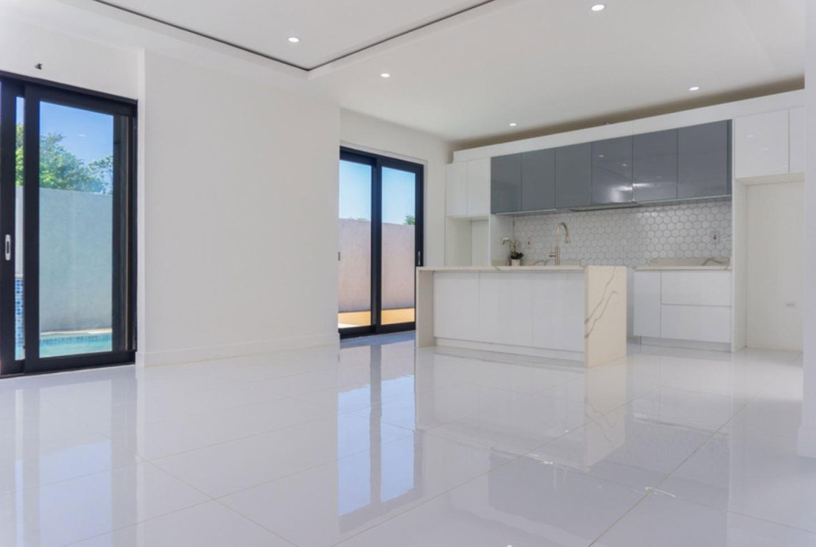 Ninth image of 15-42 Queens Crescent Drive, di in Discovery Bay, St. Ann, Jamaica - property is For Sale