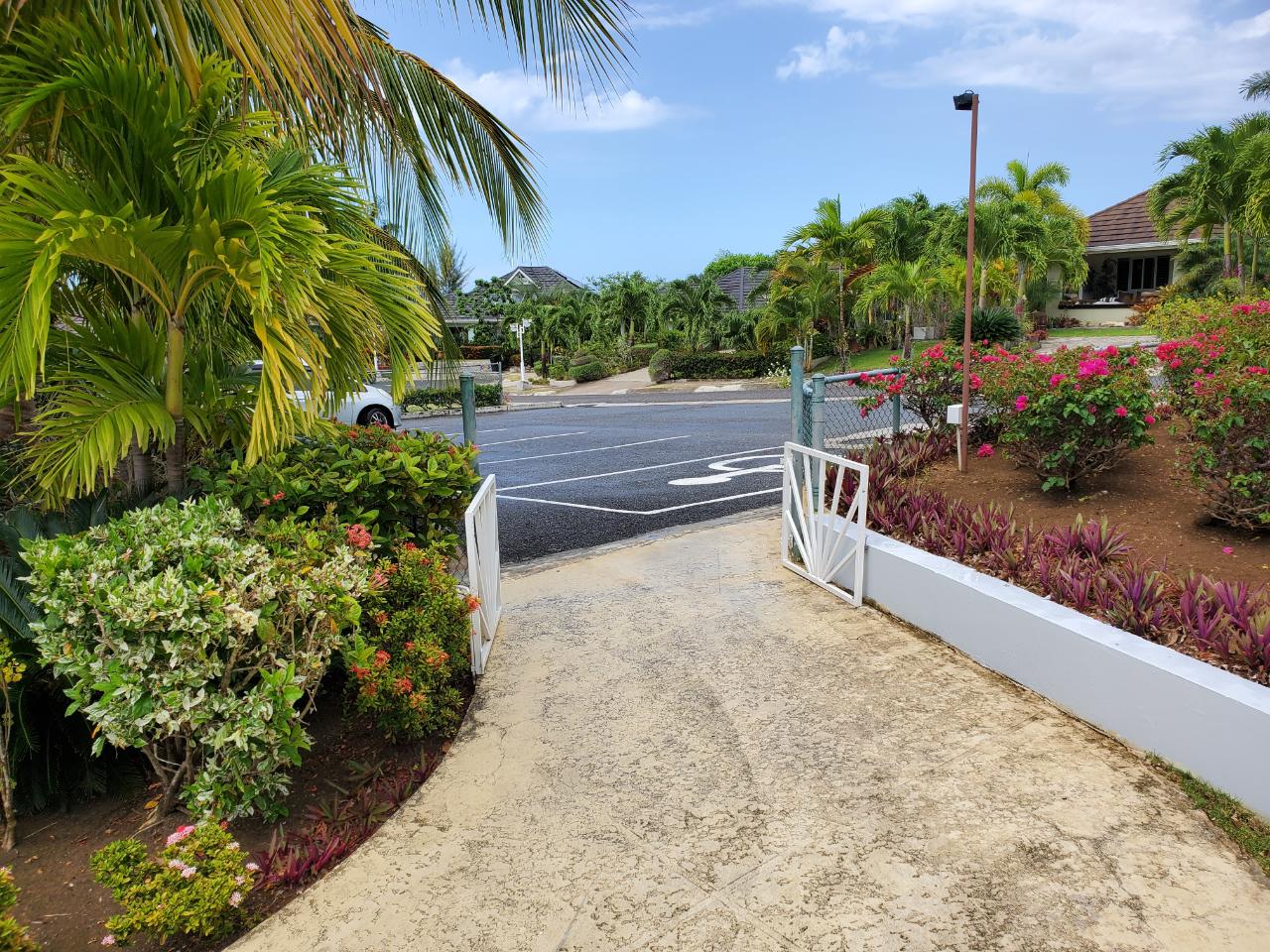 Luxury-Bungalow-for-Rent-in-Richmond-Estate-St.-Ann-Jamaica Fourteenth image of 562 Cool Shades, Richmond e in Laughlands, St. Ann, Jamaica - property is For Rent
