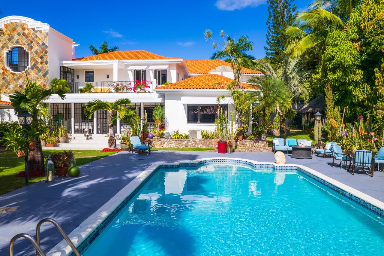 First image of 6 Shortridge Crescent, King in Kingston 6, St. Andrew, Jamaica - property is For Sale