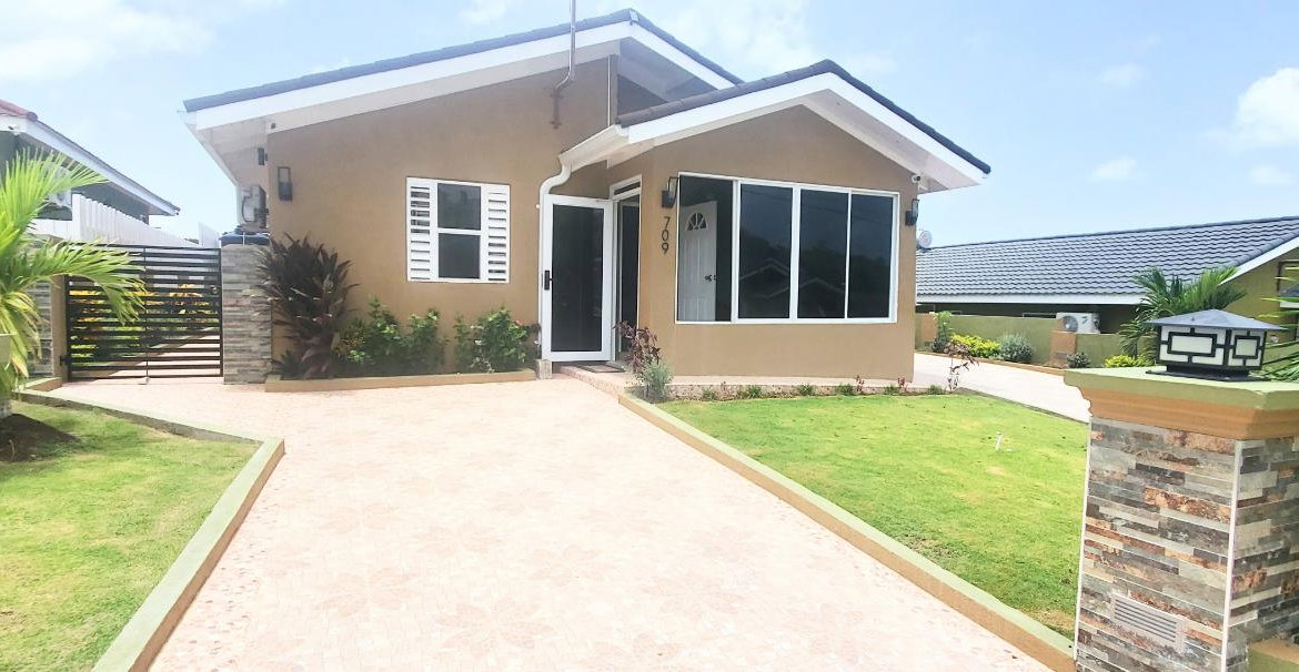 Third image of 709 Poui Blvd in Falmouth, Trelawny, Jamaica - property is For Rent