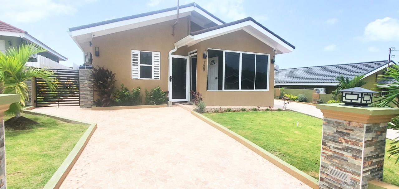 Third image of 709 Poui Blvd in Falmouth, Trelawny, Jamaica - property is For Rent