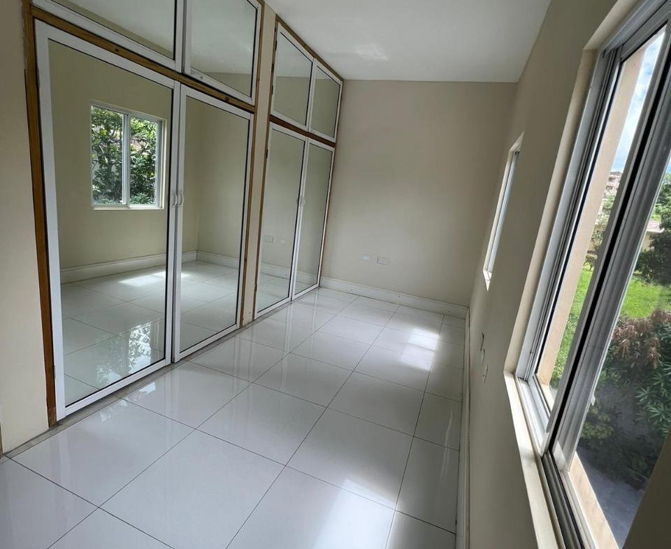 Sixteenth image of Mandevill, Ingleside, Man in Mandeville, Manchester, Jamaica - property is For Sale