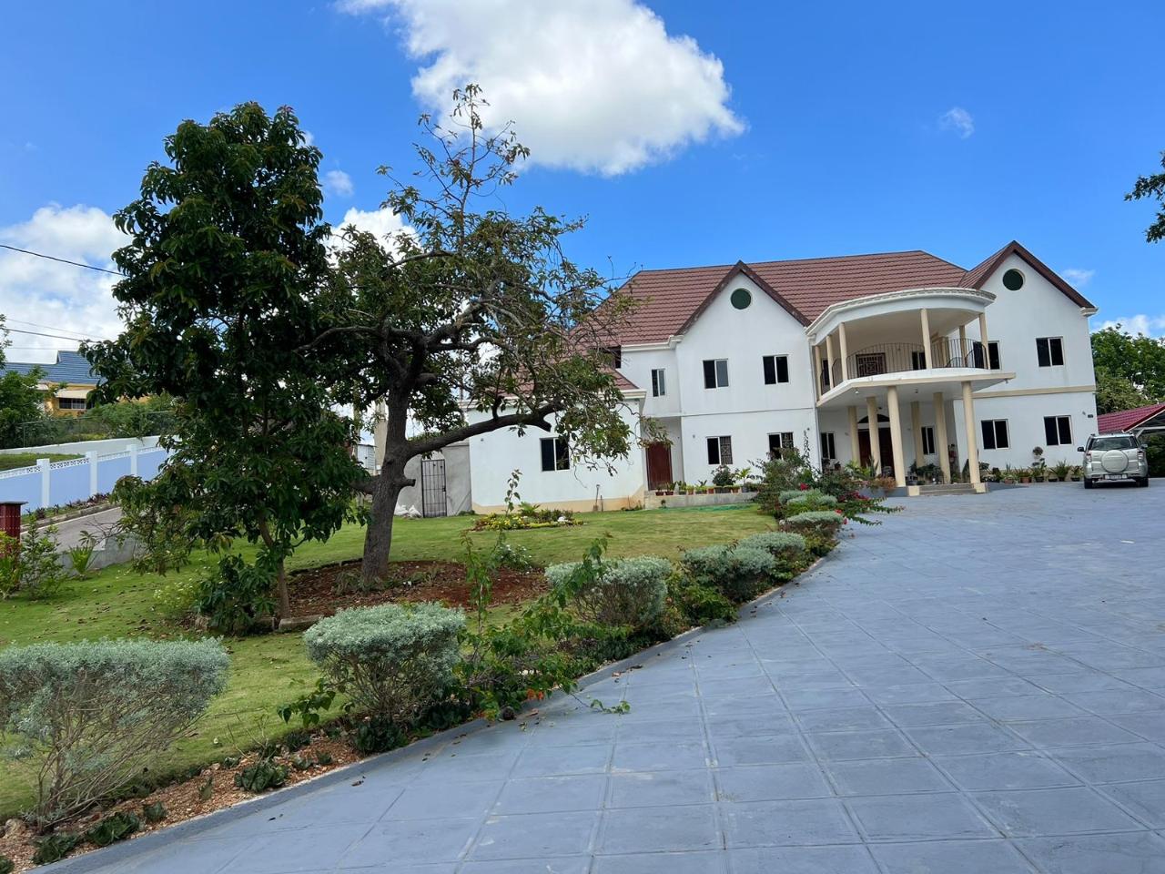 Third image of Mandevill, Ingleside, Man in Mandeville, Manchester, Jamaica - property is For Sale