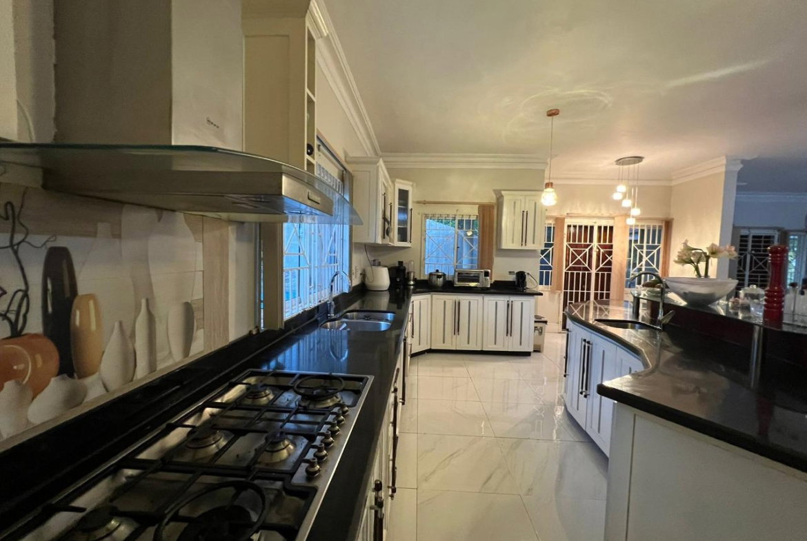 Twenty-Sixth image of Mandevill, Ingleside, Man in Mandeville, Manchester, Jamaica - property is For Sale