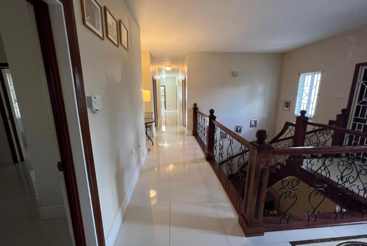 Ninth image of Mandevill, Ingleside, Man in Mandeville, Manchester, Jamaica - property is For Sale