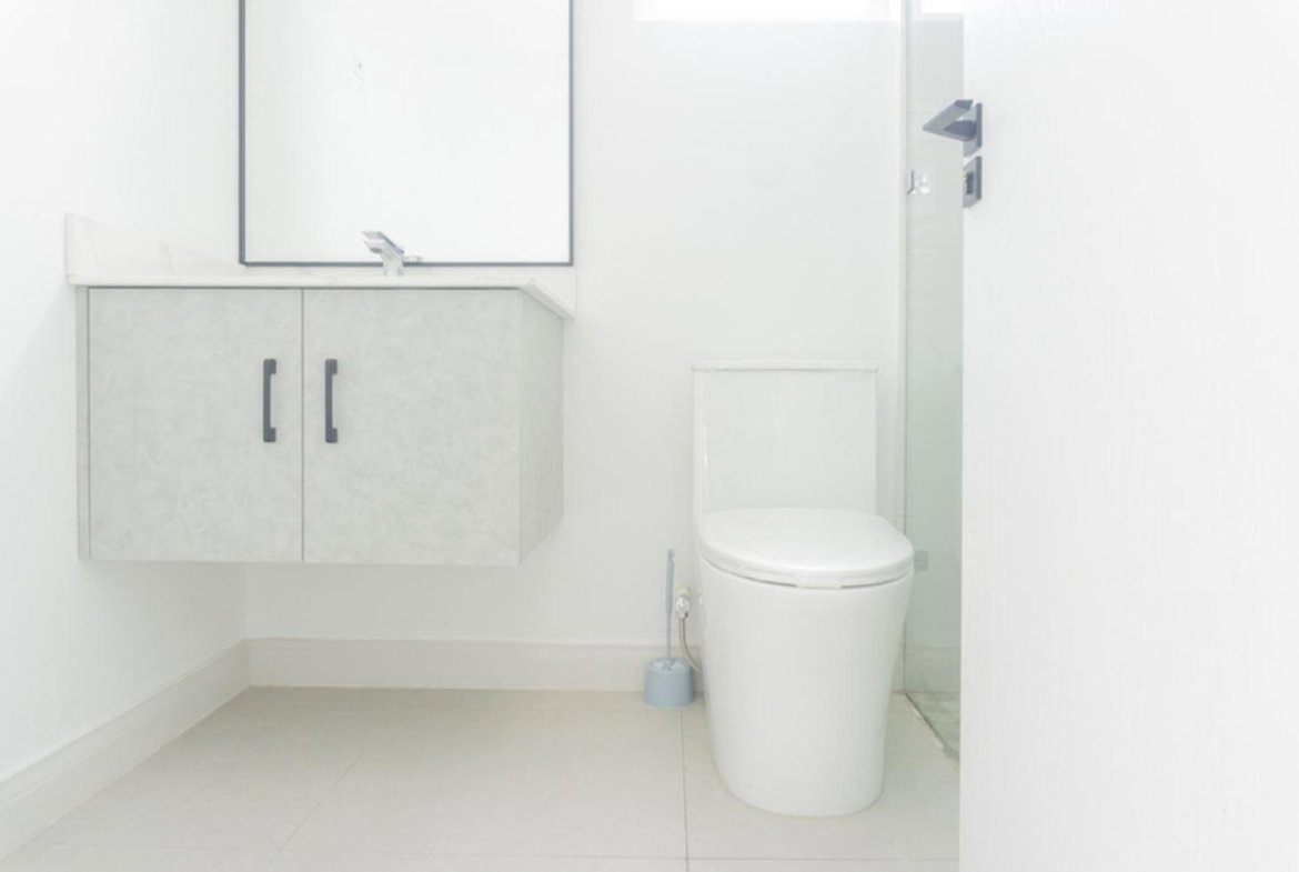 Seventeenth image of 106-44 Waterloo Road, Kingston 8 in Kingston 8, St. Andrew, Jamaica - property is For Sale