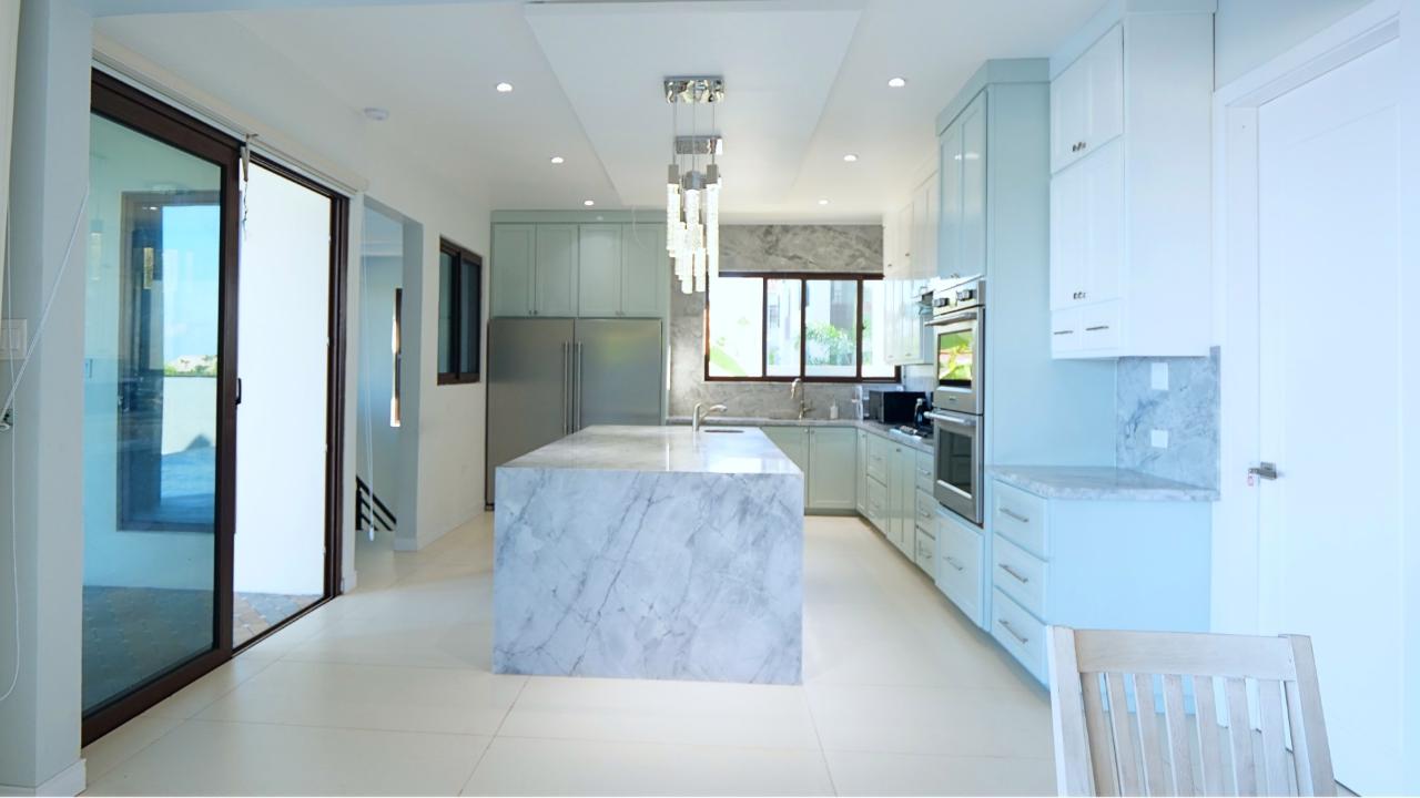 Luxury-Oceanfront-Villa-for-Sale-in-Jamaica-Beach-Tower-Isle Twelfth image of 10- Jamaica Beach, Tower Isle in Jamaica Beach, St. Mary, Jamaica - property is For Sale