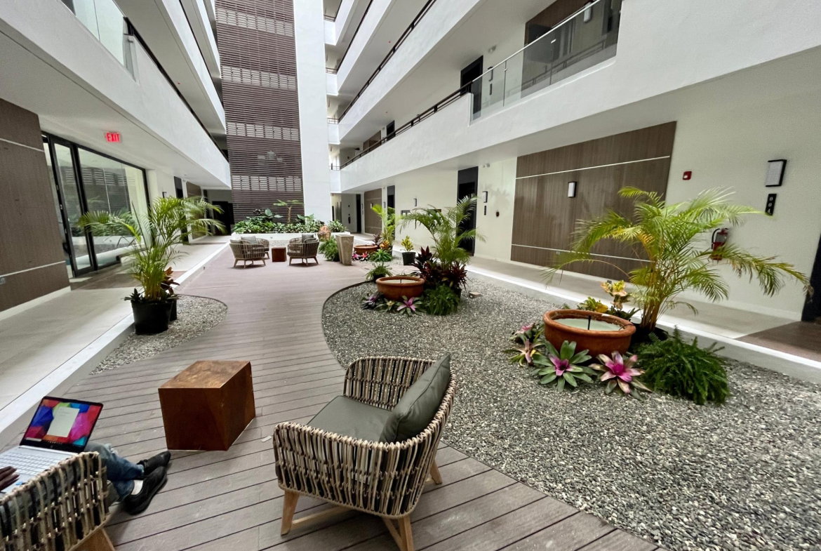 Sixteenth image of 301-10-12 Braemer Avenue in Kingston 6, St. Andrew, Jamaica - property is For Rent