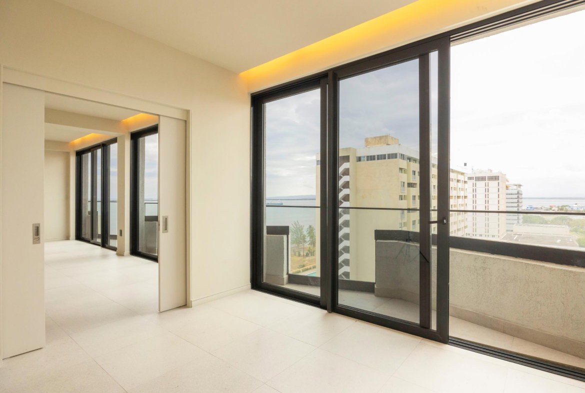 Seventeenth image of 1204-2-4 King Street in Kingston 1, Kingston, Jamaica - property is For Rent