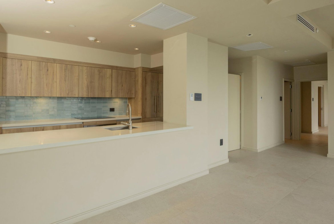 Third image of 1204-2-4 King Street in Kingston 1, Kingston, Jamaica - property is For Rent