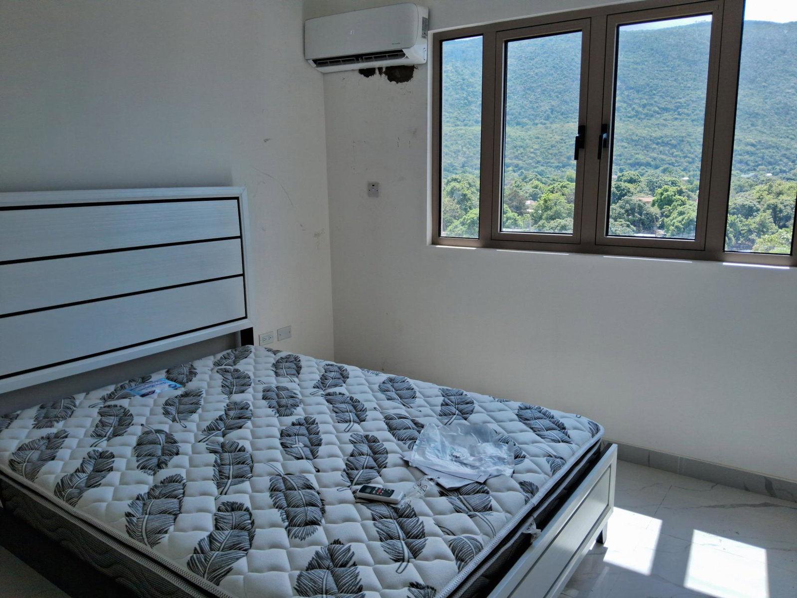 Luxury-Penthouse-Apartment-for-Sale-in-St.-Andrew-Jamaica Tenth image of Pha3-50 1/4 Deanery Road in Vineyard Town, St. Andrew, Jamaica - property is For Sale