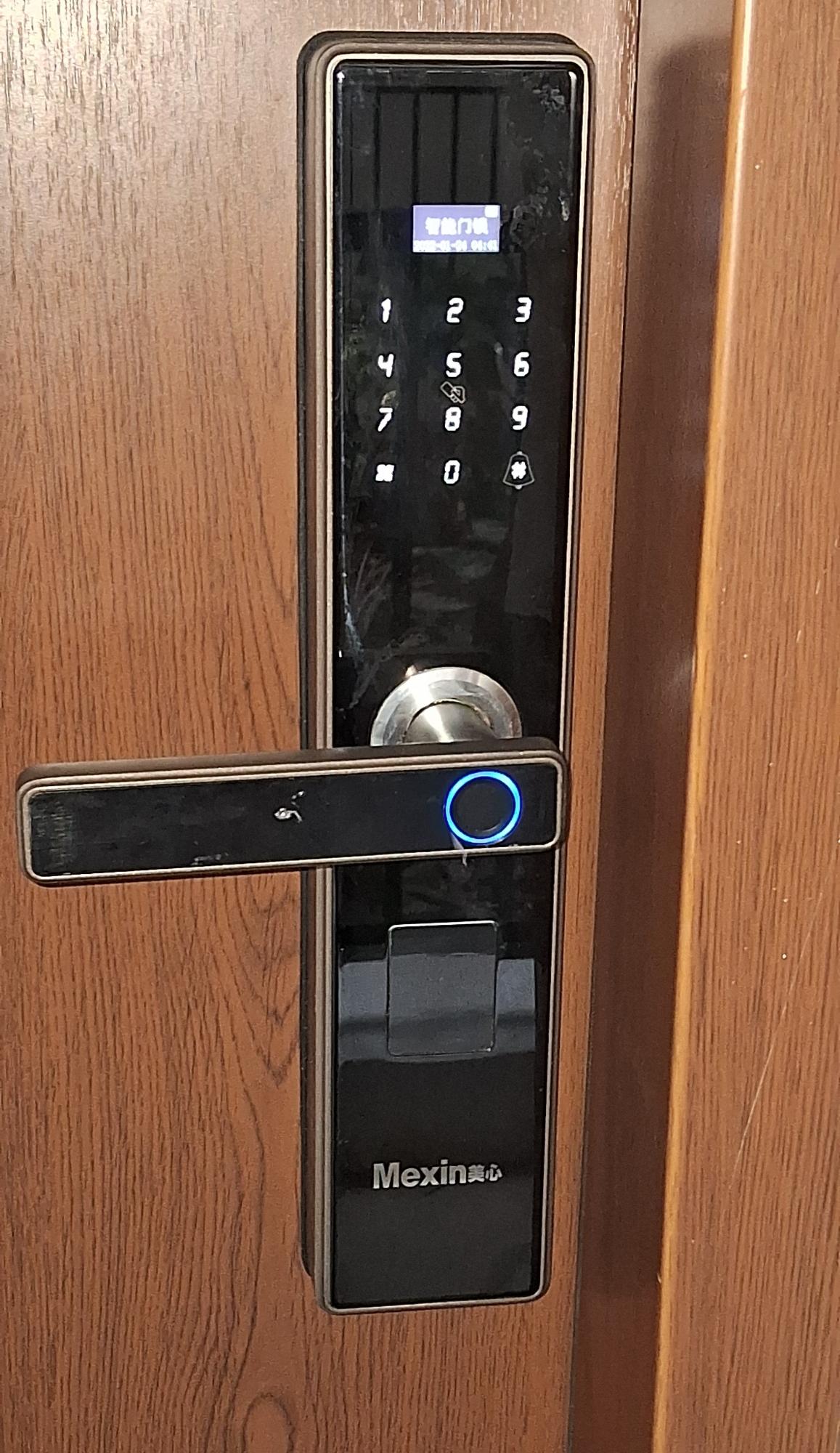 Luxury-Penthouse-Apartment-for-Sale-in-St.-Andrew-Jamaica Fourteenth image of Pha4-50 1/4 Deanery Road in Vineyard Town, St. Andrew, Jamaica - property is For Sale