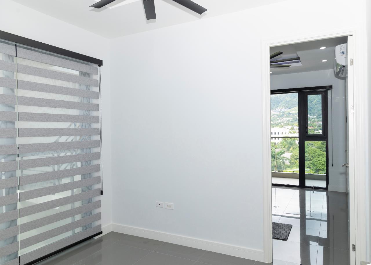 Luxury-Penthouse-Condo-for-Sale-in-St.-Andrew-4-Bed-4.5-Bath Thirteenth image of 401-39 Wellington Drive in Kingston 6, St. Andrew, Jamaica - property is For Sale