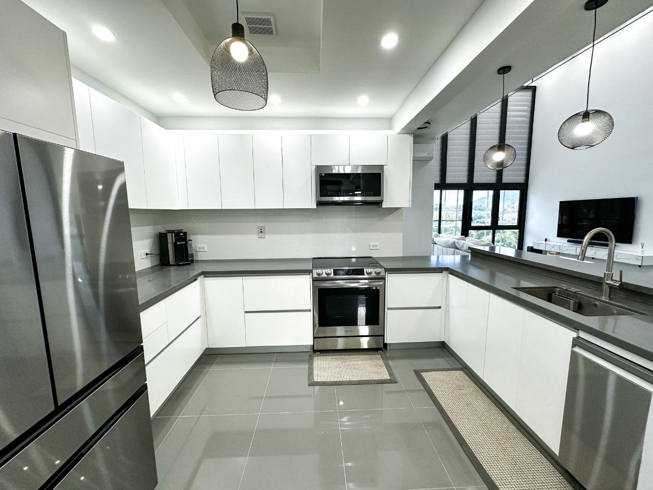 Luxury-Penthouse-Condo-for-Sale-in-St.-Andrew-4-Bed-4.5-Bath Fifth image of 401-39 Wellington Drive in Kingston 6, St. Andrew, Jamaica - property is For Sale