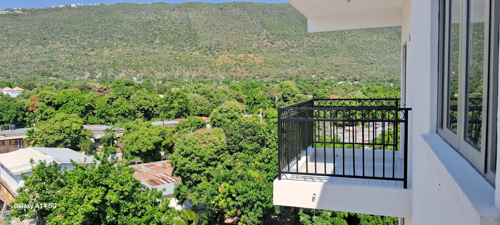 Luxury-Penthouse-Studio-Apartment-for-Sale-in-St.-Andrew-Jamaica Eighth image of Pha7-50 1/4 Deanery Road in Kingston 3, St. Andrew, Jamaica - property is For Sale