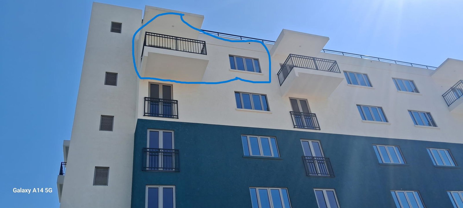Luxury-Penthouse-Studio-Apartment-for-Sale-in-St.-Andrew-Jamaica Seventeenth image of Pha8-50 1/4 Deanery Road in Vineyard Town, St. Andrew, Jamaica - property is For Sale