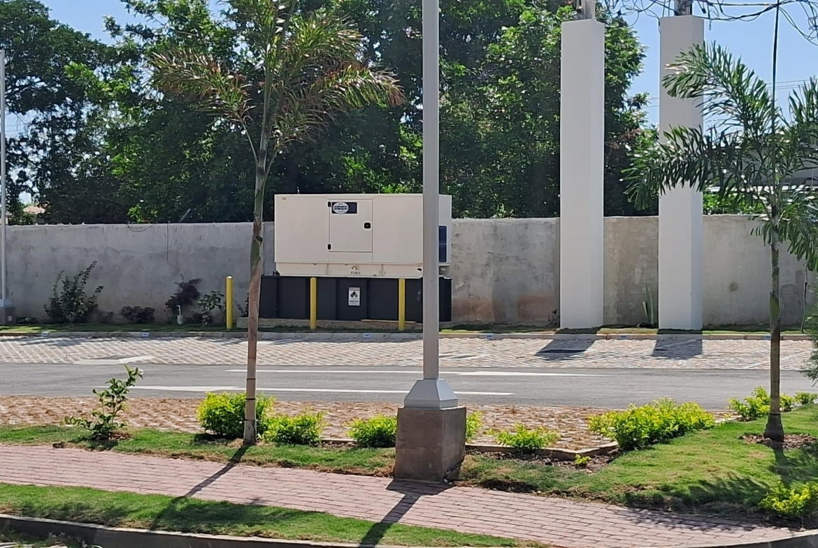 Eighteenth image of Pha5-50 1/4 Deanery Road in Vineyard Town, St. Andrew, Jamaica - property is For Sale