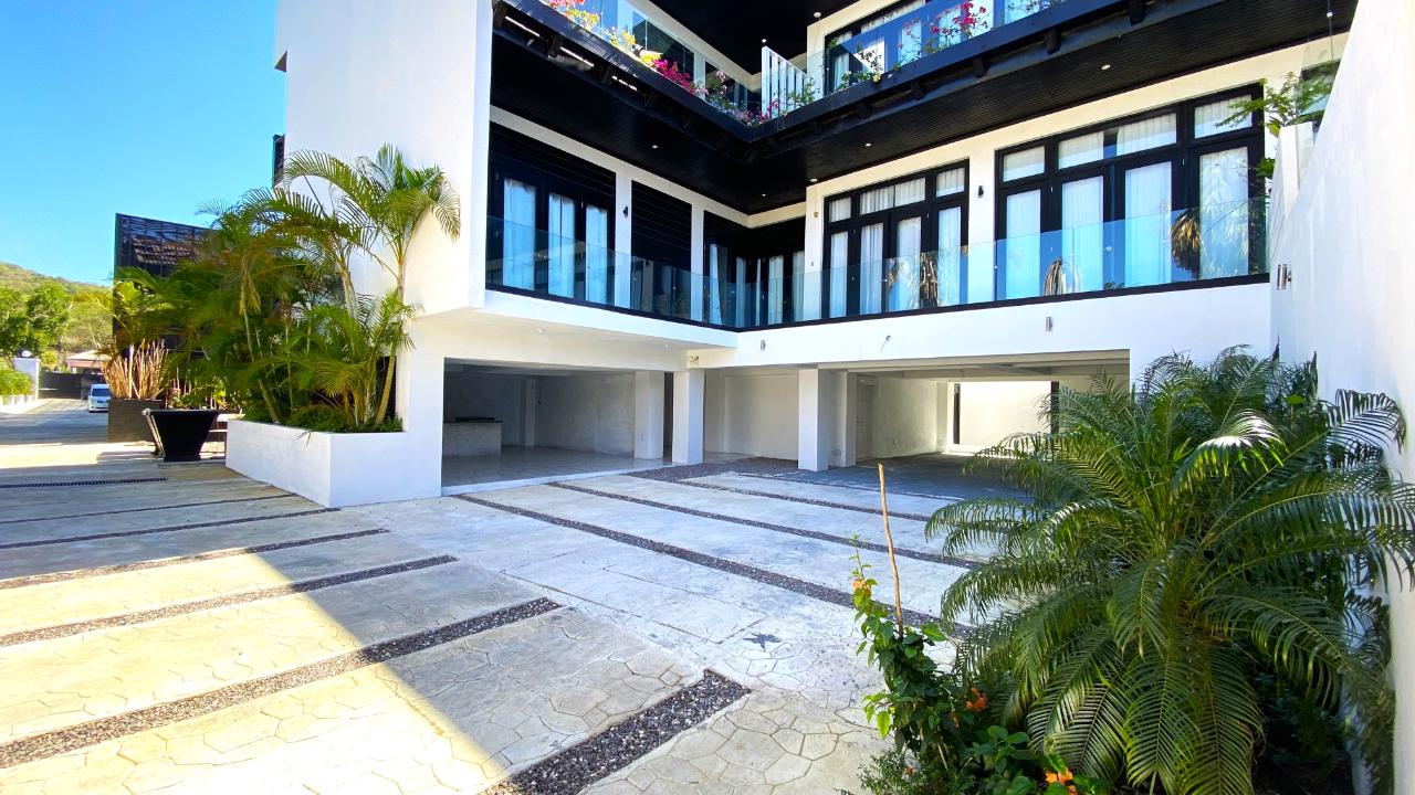 Luxury-Penthouse-Studio-for-Sale-in-Whitehouse-Jamaica-Ocean-Views-Private-Beach Fourth image of Parkers Bay Whitehouse in WHITEHOUSE, Westmoreland, Jamaica - property is For Sale