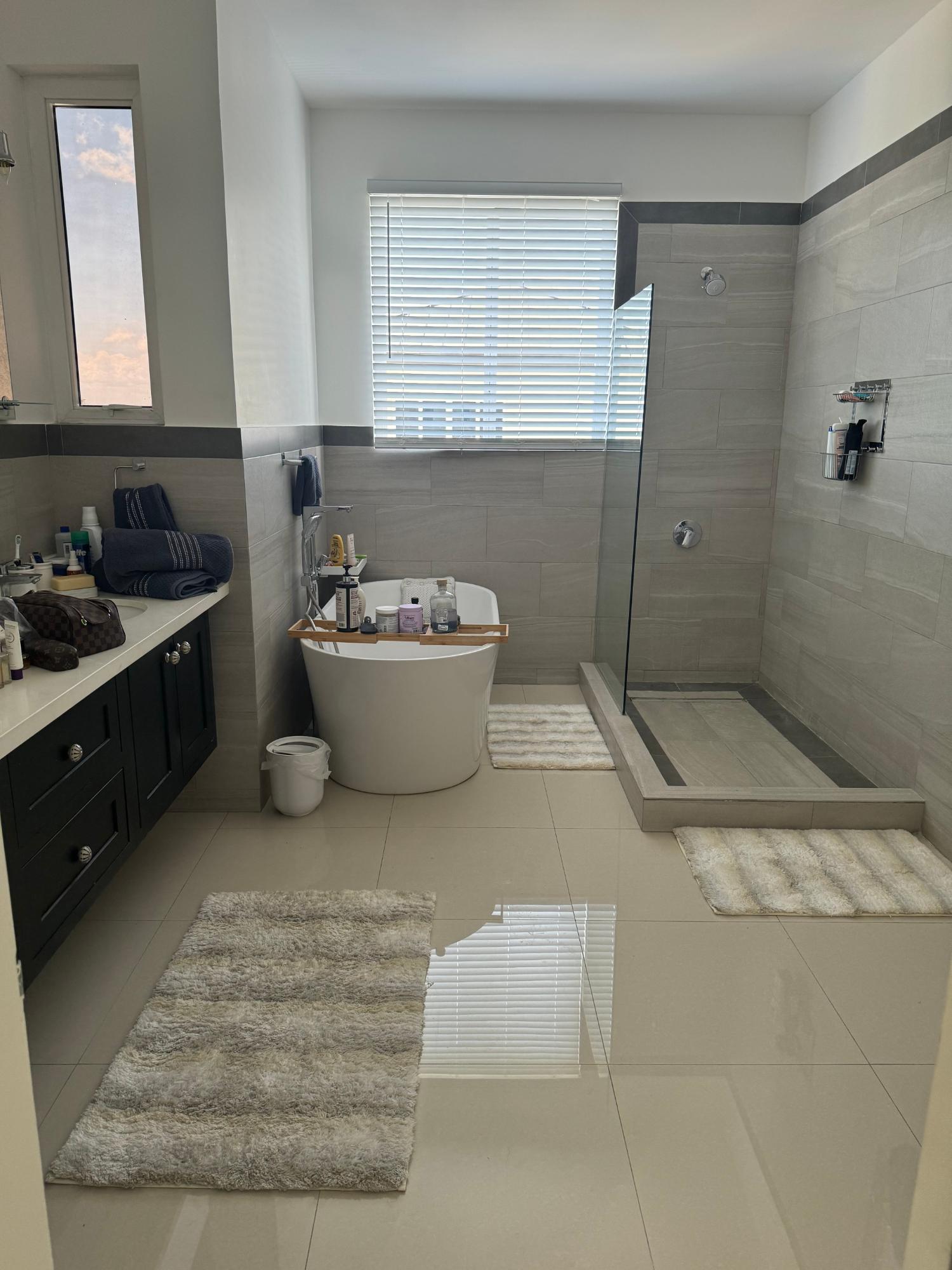 Thirteenth image of 16-7 Degenhart cl Millsborough in Kingston 6, St. Andrew, Jamaica - property is For Rent